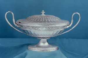 Zilveren sauskom door Matthew Boulton en John Fothergill, 1776